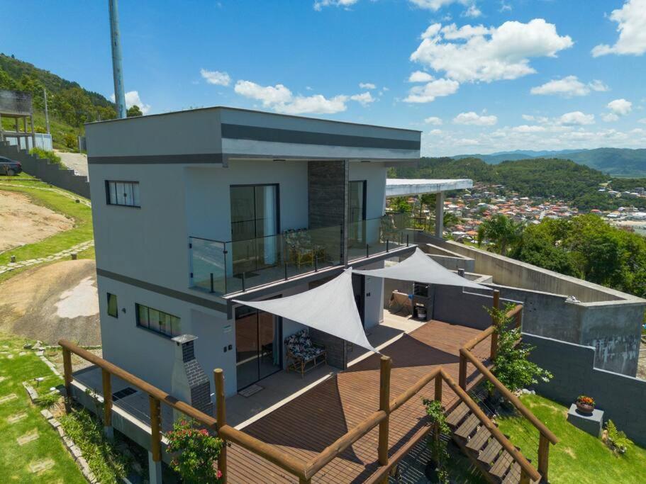 Casa Mirante Do Sol-Vista Exuberante Com Spa Governador Celso Ramos Exterior photo